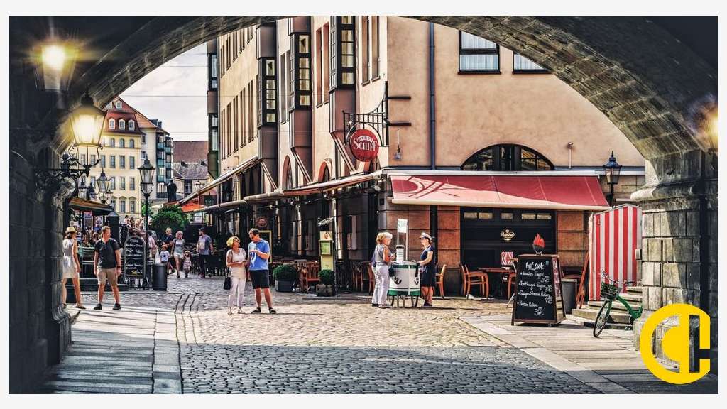74 - ANNECY - LOCAL COMMERCIAL RUE PIETONNE