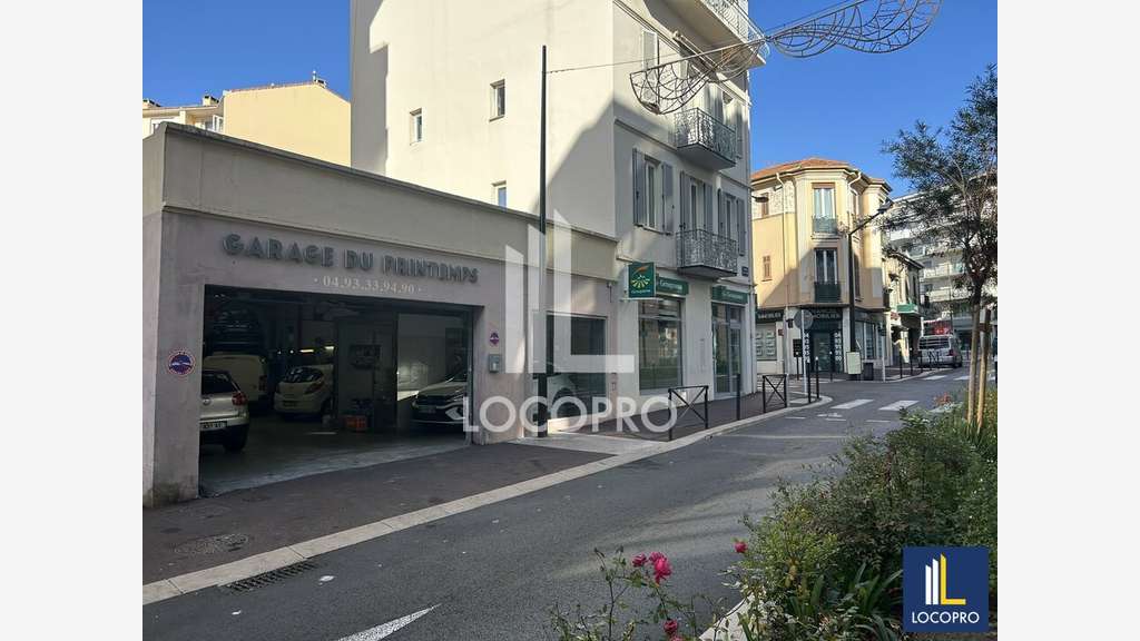 Cession droit au bail local 220m² à Antibes