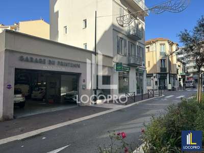 Cession droit au bail local 220m² à Antibes  