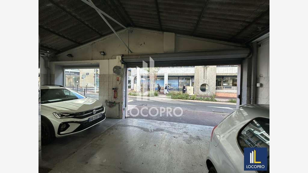 Cession droit au bail local 220m² à Antibes