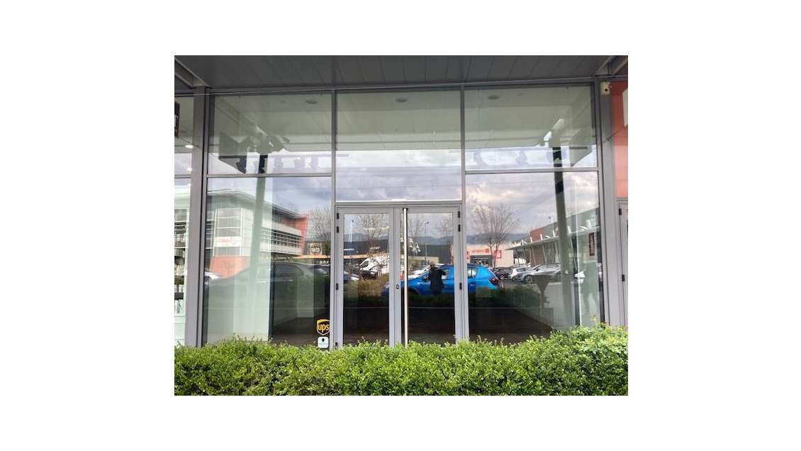 Cède local commercial de 150m² à Aubière KM Lancé