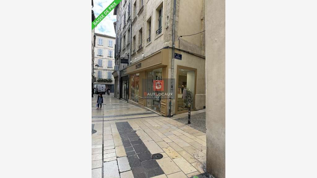 DAB local commercial 45m² rue piétonne à Avignon