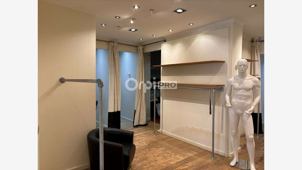 Cession DAB boutique de 81m² à Avignon Centre