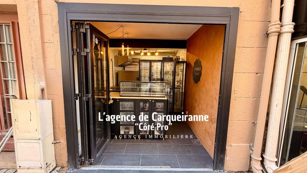 A vendre pas de porte local 18m² à Bandol