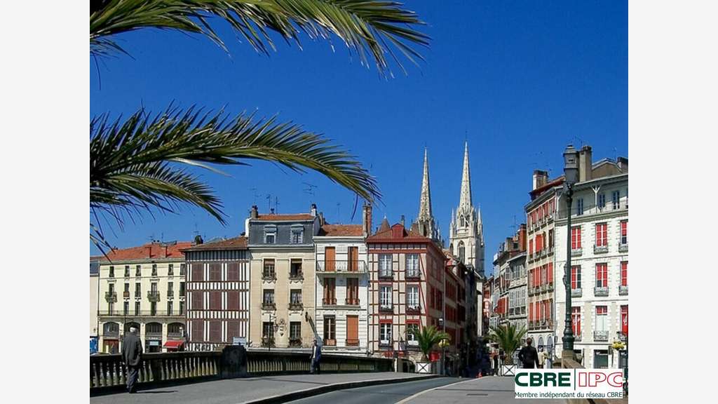 Cession droit au bail local 55m² à Bayonne