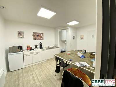 Cession droit au bail local 459m² à Bayonne Forum