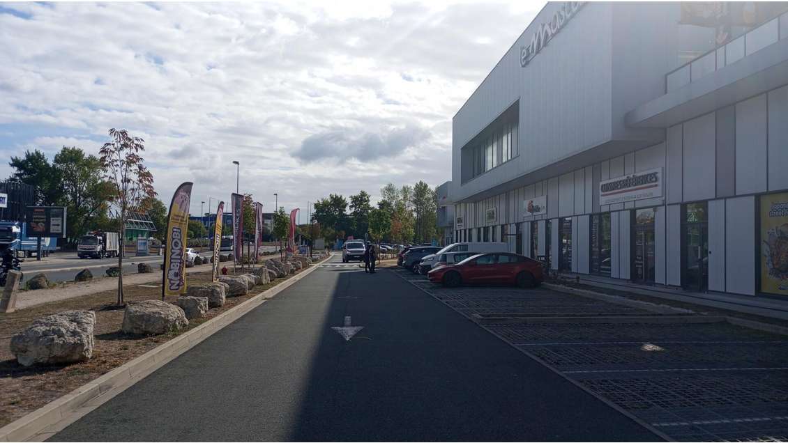 Bail à céder local 120m² Bègles ZA Rives d'Arcins