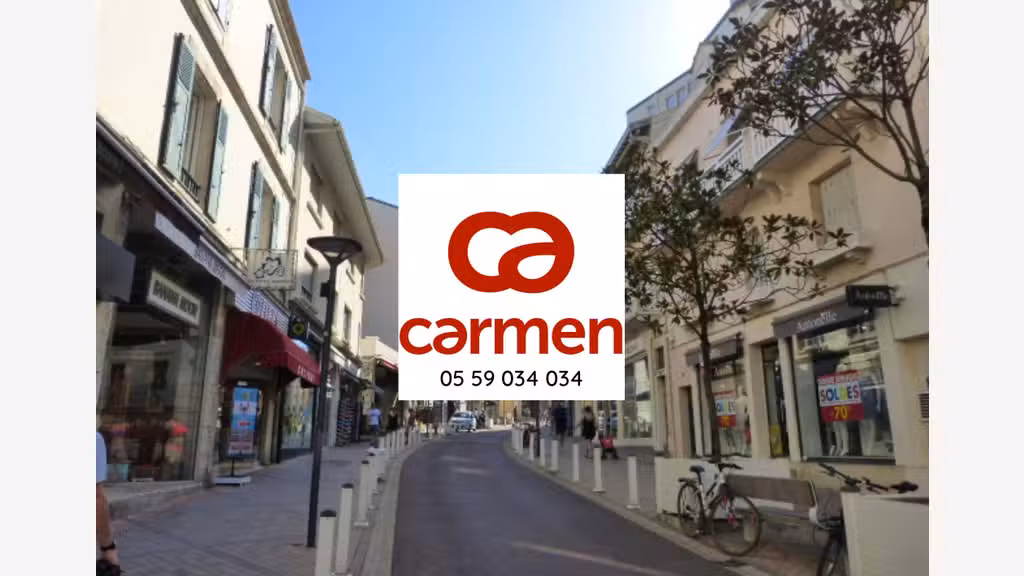 Cède local commercial 30m² rue piétonne Biarritz