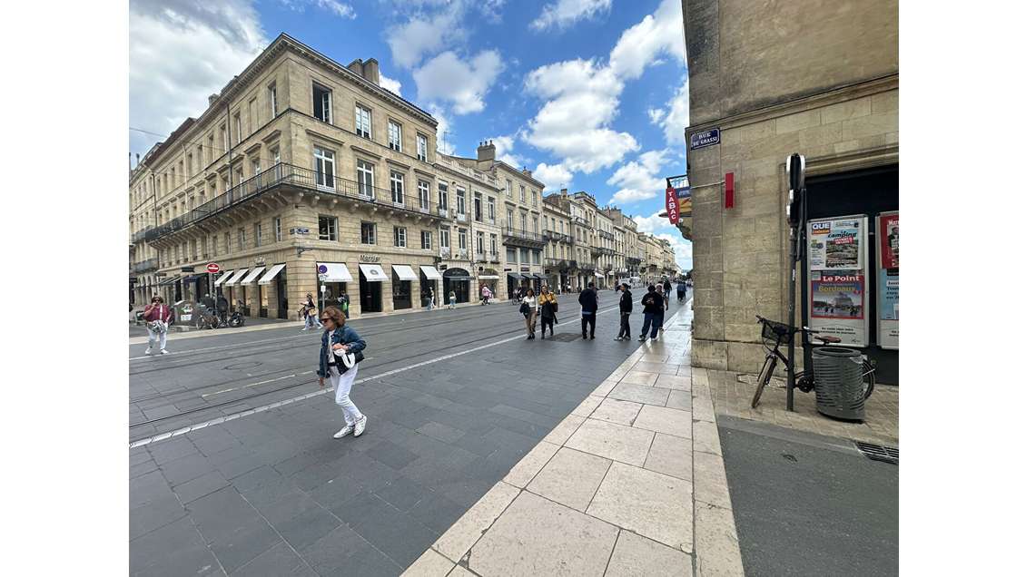 Bail à céder local 75m² à Bordeaux hyper centre