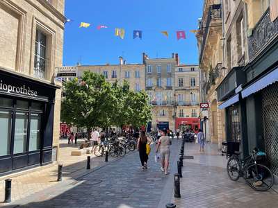 Cession droit au bail Locaux commerciaux - Boutiques à Bordeaux