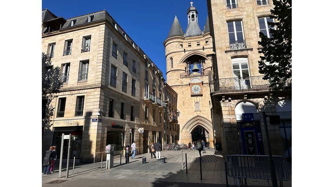 Cession de bail local 75m² rue St James à Bordeaux