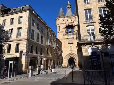 Cession de bail local 75m² rue St James à Bordeaux