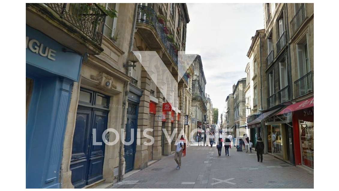 A louer local commercial 90m² à Bordeaux centre