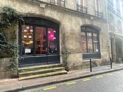Cession droit au bail Locaux commerciaux - Boutiques à Bordeaux