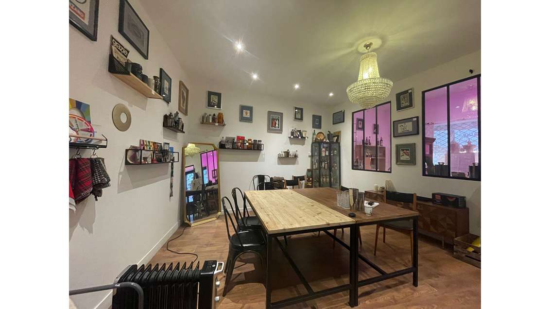 Cède local commercial de 55m² à Bordeaux