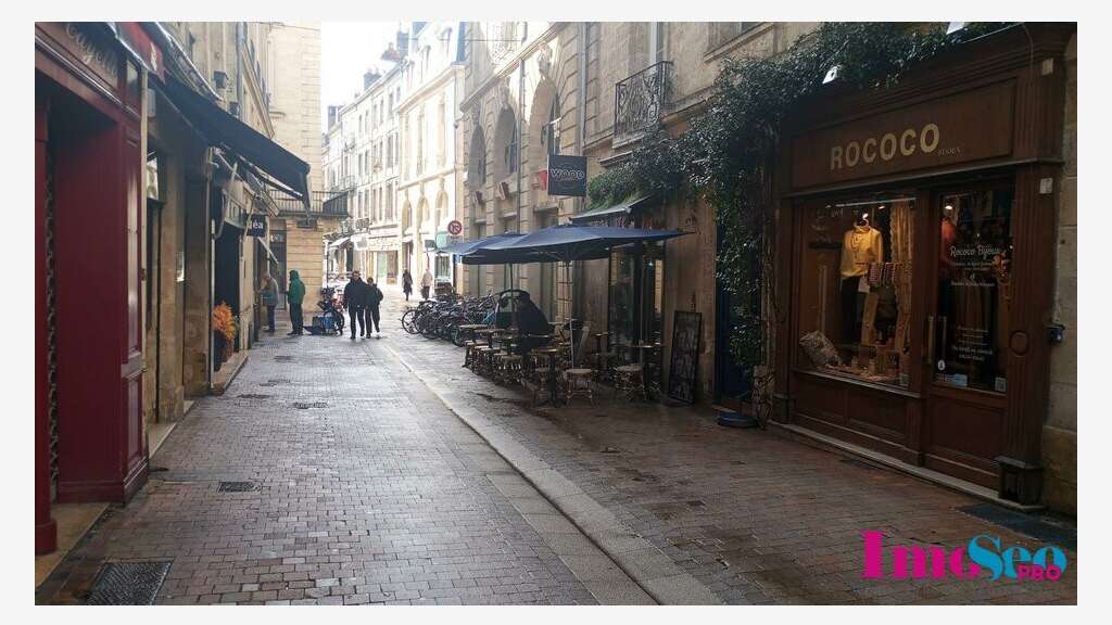 Local 25m² à louer rue piétonne Bordeaux Gambetta