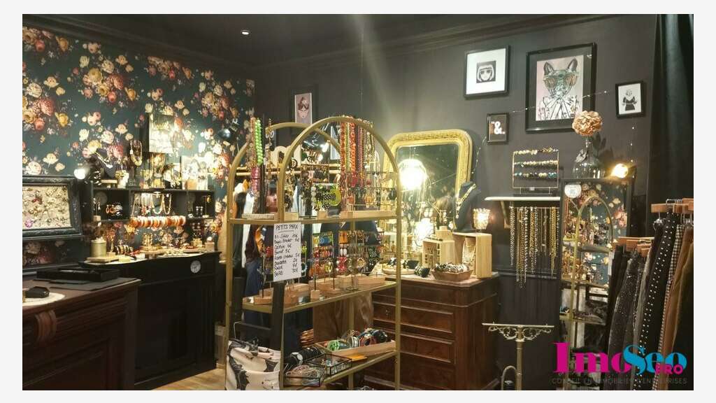 Local 25m² à louer rue piétonne Bordeaux Gambetta
