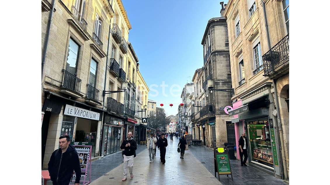 Cède Bail de 78m² rue Sainte Catherine à Bordeaux