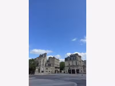Cession de DAB local 30m² à Bordeaux Tourny 