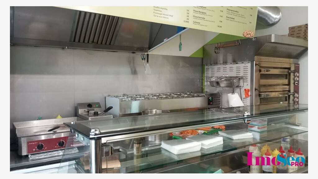 Cède dab restauration 28m² à Bordeaux axe passant