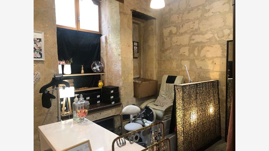 Bail à céder local 55m² à Bordeaux Place Gambetta
