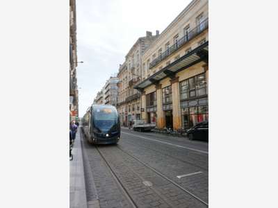 BORDEAUX - BUREAUX à louer