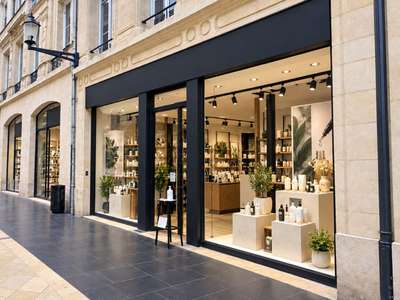 BOUTIQUE 120M2 RUE SAINTE CATHERINE