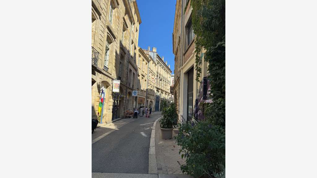 Cède droit au bail 57m² à Bordeaux Ste Catherine