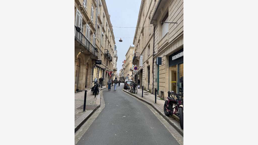 Cède magnifique boutique de 95m² à Bordeaux