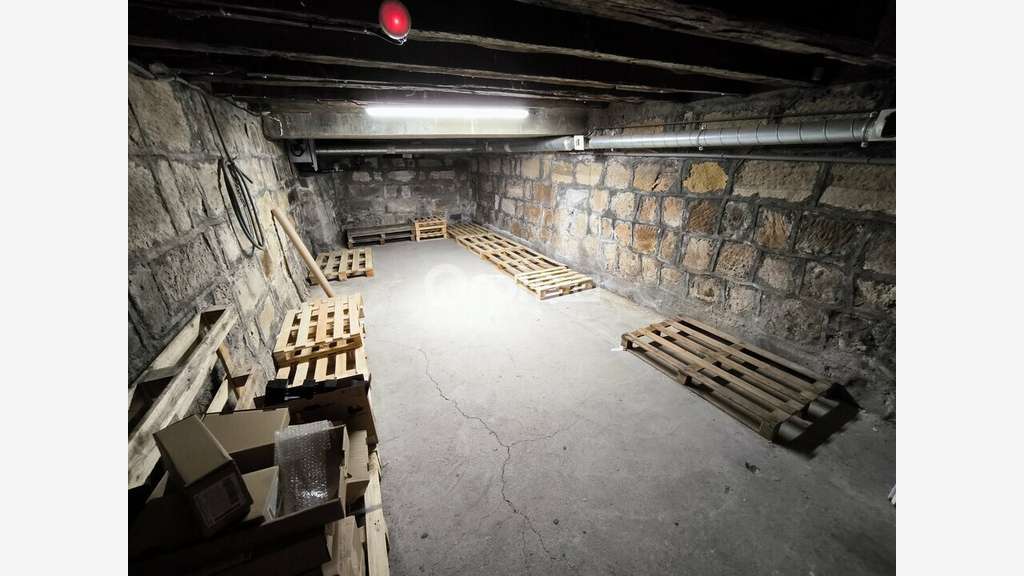 Droit au bail 42m² emplacement N° 1 à Brive centre