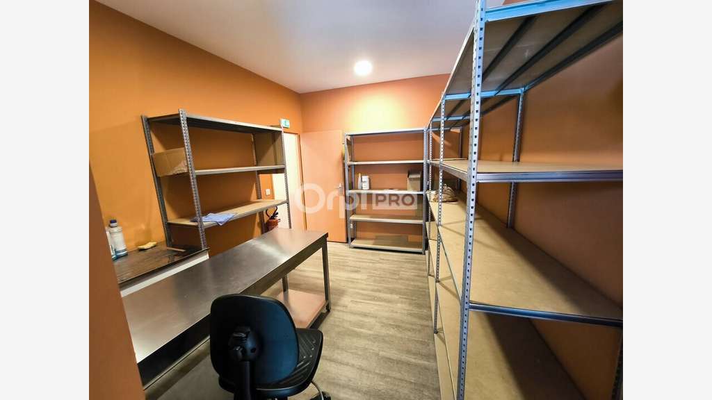 Droit au bail 42m² emplacement N° 1 à Brive centre