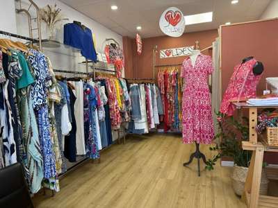 Magasin 55m² avec réserve à louer à Cagnes-sur-Mer