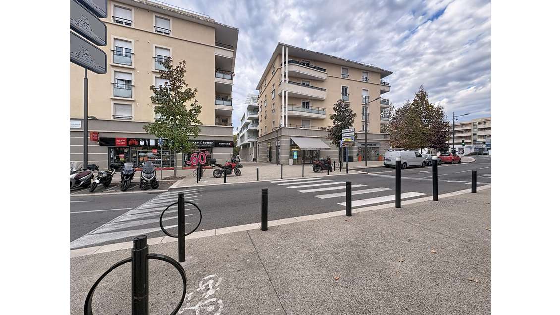 Droit au bail à céder local 49m² à Cagnes-sur-Mer