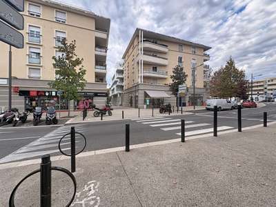 Cession droit au bail Locaux commerciaux - Boutiques à Cagnes-sur-Mer