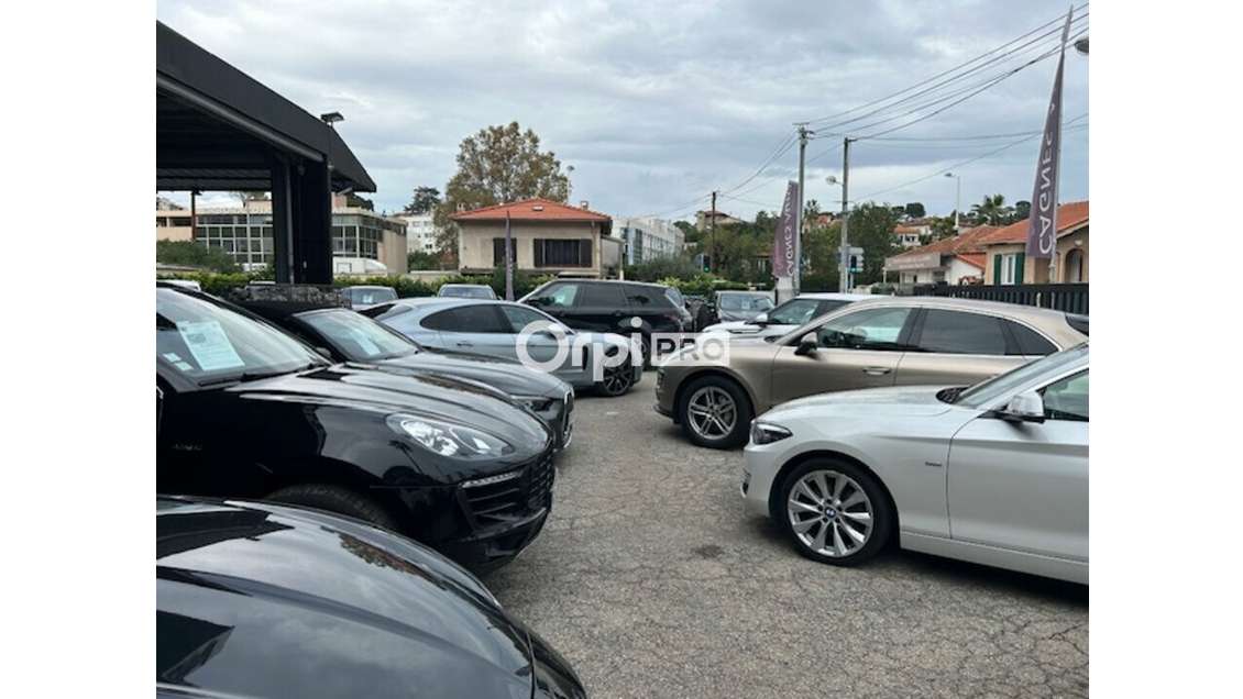 Local 160m² emplacement prime Cagnes sur Mer