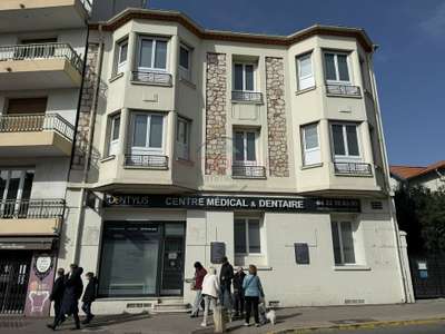 Cession droit au bail Immeubles commerciaux / Mixtes à Cagnes-sur-Mer