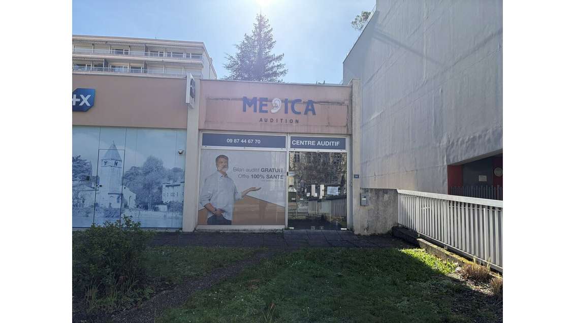 CALUIRE-ET-CUIRE - LOCAL COMMERCIAL à louer