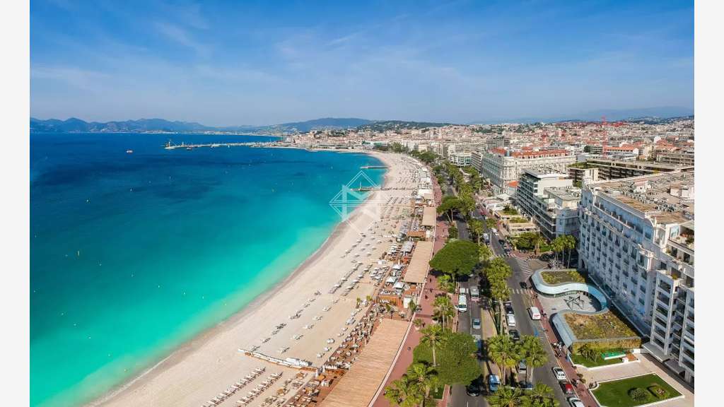 A vendre droit au bail 35m² à Cannes Croisette