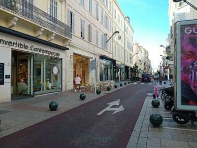 A VENDRE DROIT AU BAIL RUE D'ANTIBES