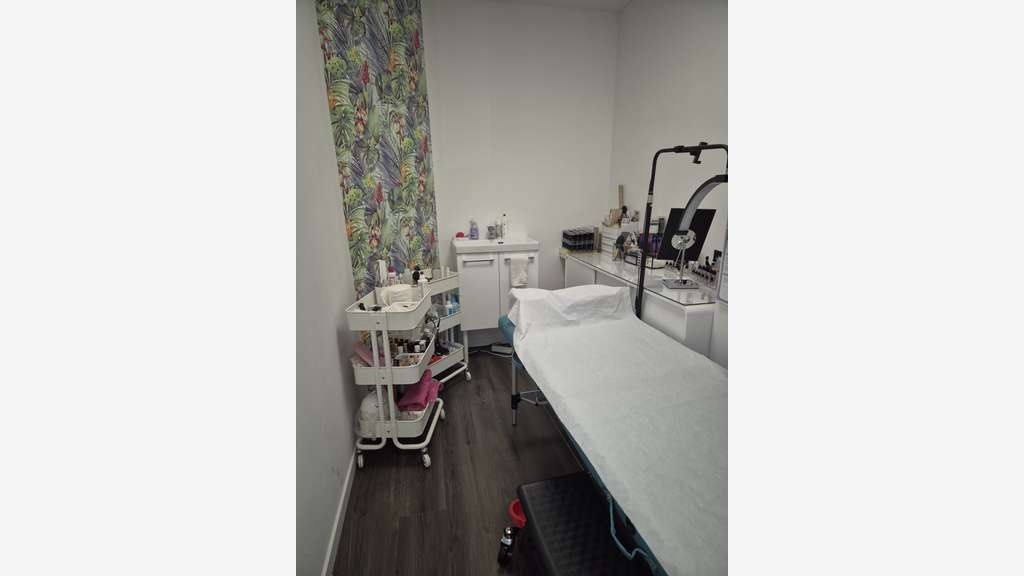 Local commercial 69 m² – Castanet-Tolosan (31)