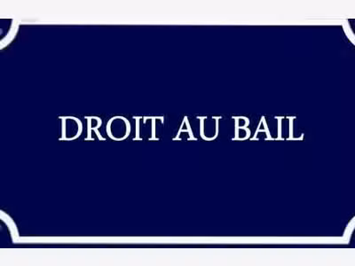 Droit au bail boutique 56m² empl N°1 Chalon/Saône