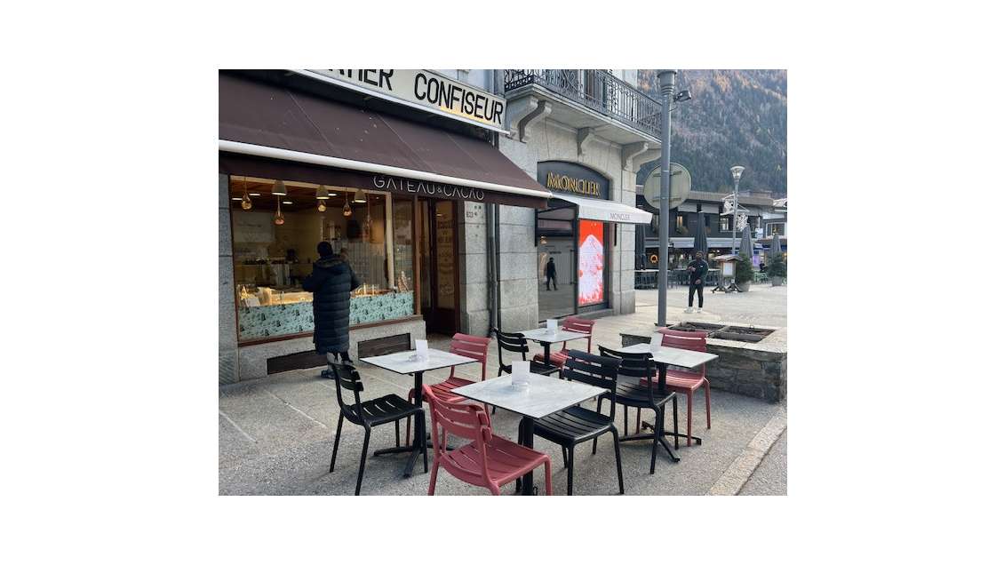 DAB commerce 40m² empl N°1 zone piétonne Chamonix