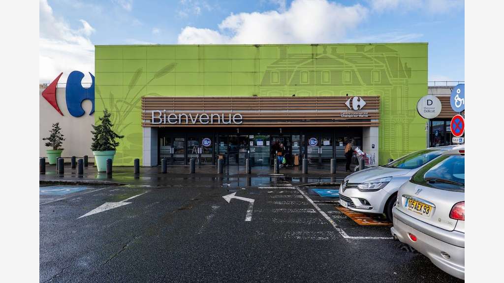 Droit au bail 61m² à louer C.C. Champs-sur-Marne