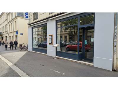 Cession droit au bail Locaux commerciaux - Boutiques à Clermont-Ferrand
