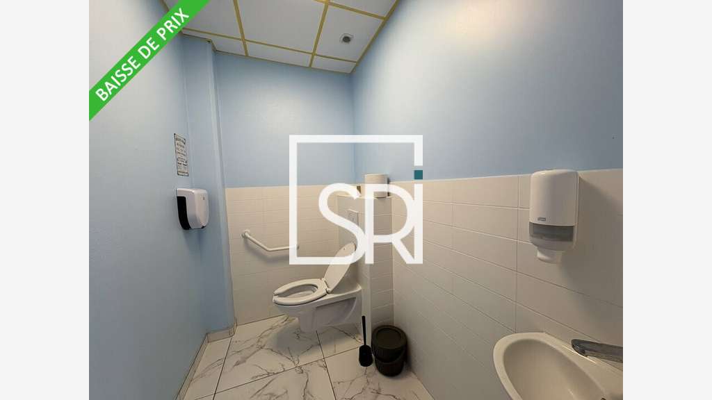 Local commercial 155m² à céder à Clermont-Ferrand