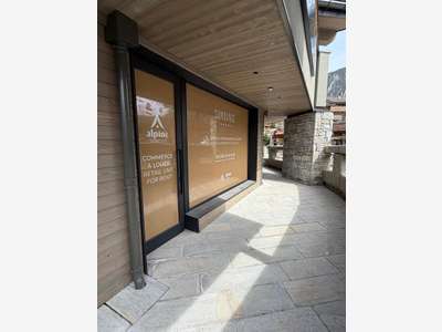 Cession bail commerce 135m² à Courchevel Moriond