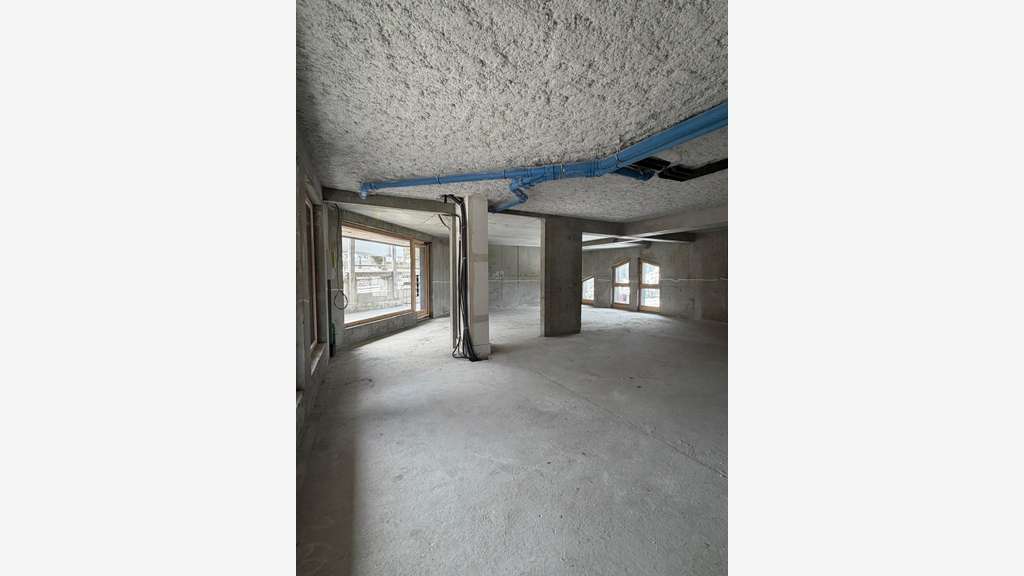 Cession bail commerce 135m² à Courchevel Moriond