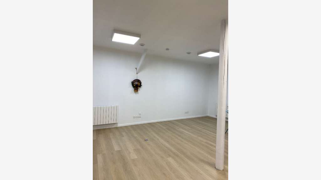 Cède droit au bail local commercial 36m² à Dinan