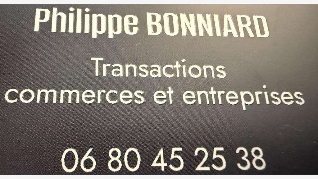 Cède bail local de 20m² à Dinan centre historique
