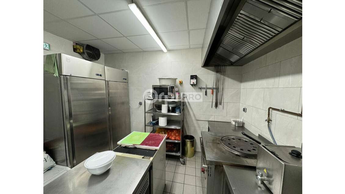 Cède DAB restaurant clé en main 160m² à Echirolles